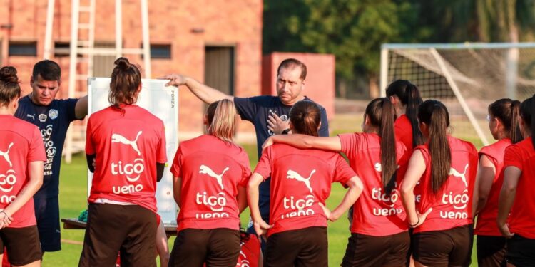 La Albirroja Femenina Sub 20 define su plantel para el debut en los Juegos Suramericanos Santa Fe 2026 La Albirroja Femenina Sub 20 define su plantel para el debut en los Juegos Suramericanos Santa Fe 2026