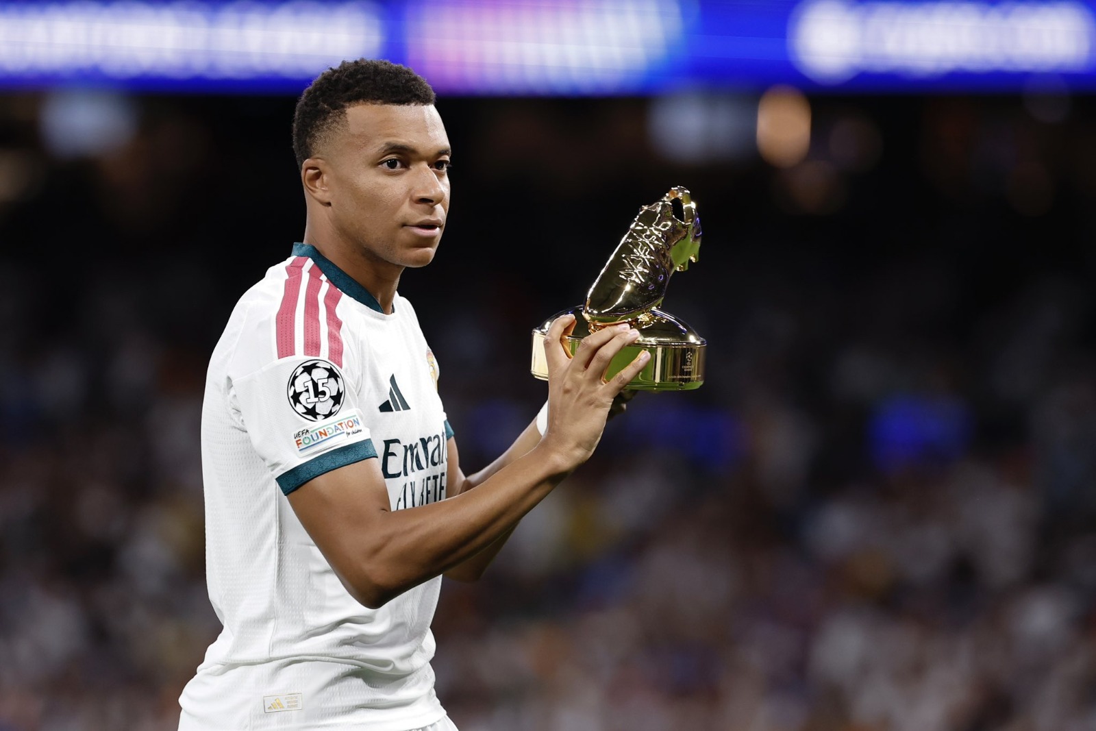 Revelan la nómina oficial de los treinta futbolistas nominados al Balón de Oro 2026 Revelan la nómina oficial de los treinta futbolistas nominados al Balón de Oro 2026