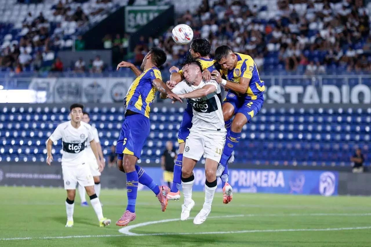 Olimpia y Sportivo Luqueño paralizan Sajonia en un clásico con más de un siglo de tradición
