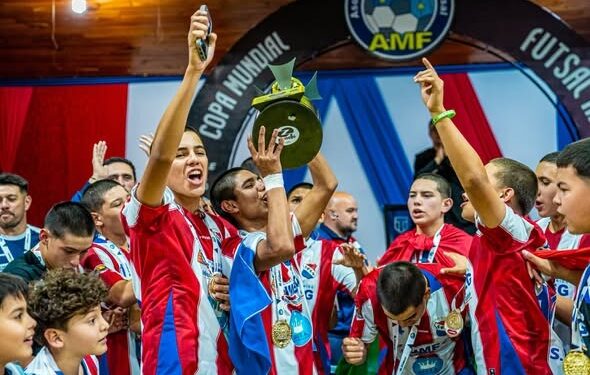 La Albirroja C15 alcanza la gloria mundialista invicta tras superar a Colombia en una emotiva final La Albirroja C15 alcanza la gloria mundialista invicta tras superar a Colombia en una emotiva final