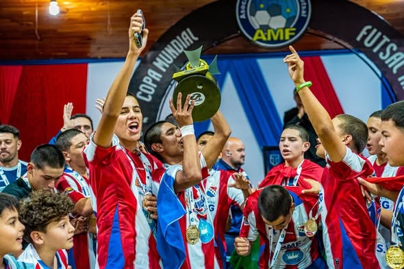 La Albirroja C15 alcanza la gloria mundialista invicta tras superar a Colombia en una emotiva final