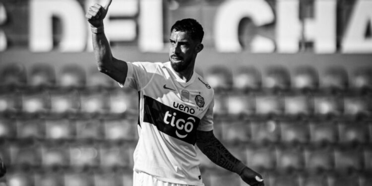 Gabriel Ávalos busca romper una inusual racha sin convertir en su inicio con la camiseta de Olimpia