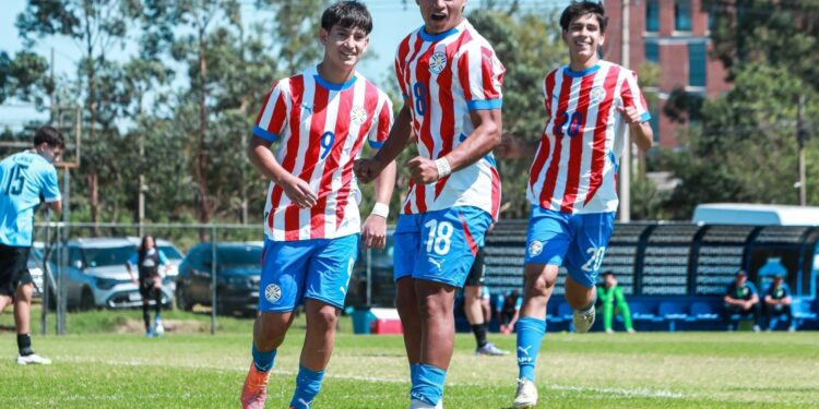 Paraguay vence a Uruguay de penal y mantiene el puntaje perfecto en la CONMEBOL Liga Evolución Sub 15