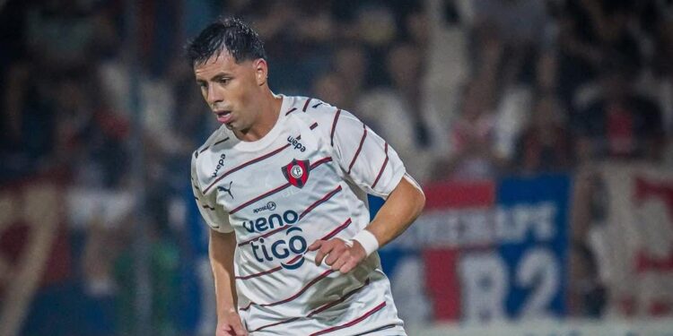 Blas Riveros sufre un esguince de tobillo y queda al margen en Cerro Porteño por dos semanas Blas Riveros sufre un esguince de tobillo y queda al margen en Cerro Porteño por dos semanas