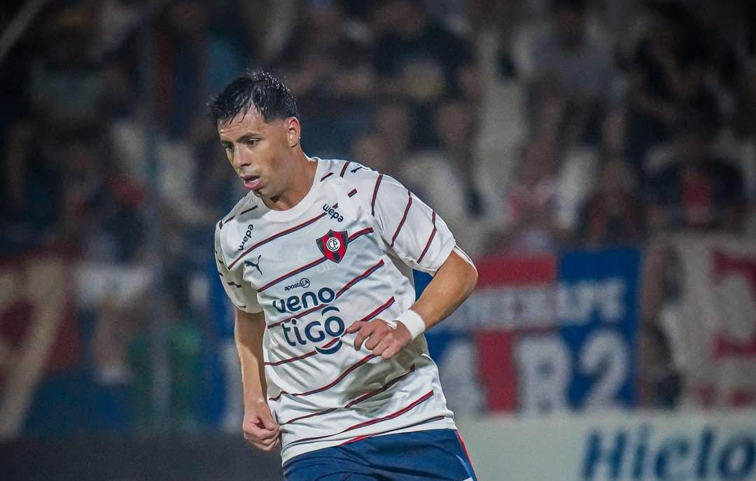 Blas Riveros sufre un esguince de tobillo y queda al margen en Cerro Porteño por dos semanas