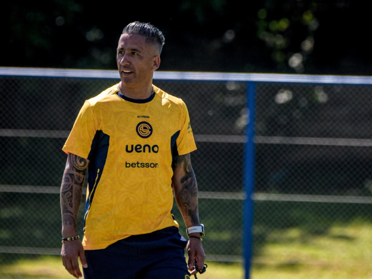 Lucas Barrios ajusta detalles tácticos para su segundo ciclo al frente del Sportivo Luqueño Lucas Barrios ajusta detalles tácticos para su segundo ciclo al frente del Sportivo Luqueño