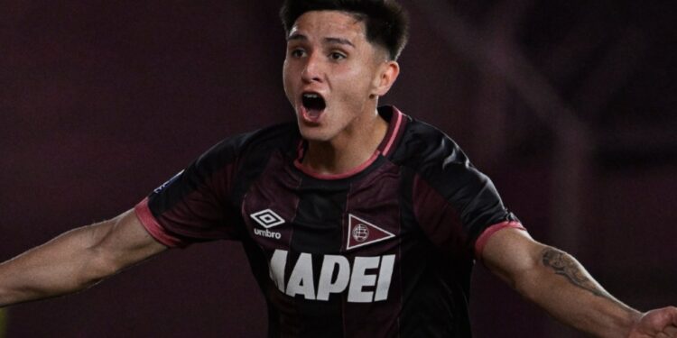 ¡Nació en la tierra de Maradona pero tiene raíces paraguayas! La joya que brilló con su primer gol en Lanús