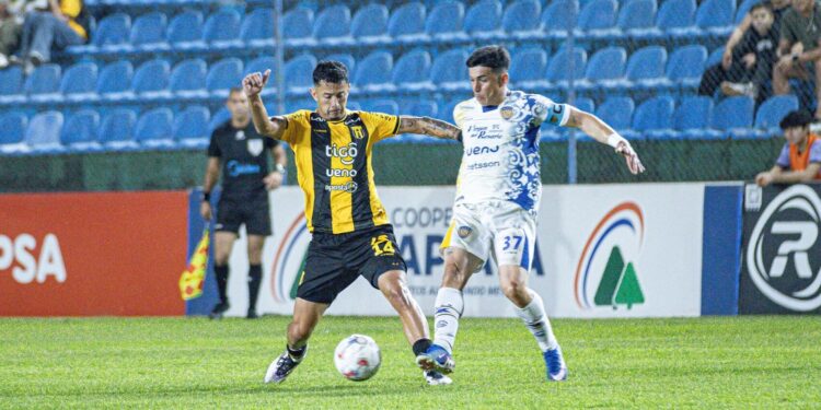 ¡Duelo de auriazules y aurinegros en Itauguá! Luqueño y Guaraní encienden la segunda rueda con olor a revancha ¡Duelo de auriazules y aurinegros en Itauguá! Luqueño y Guaraní encienden la segunda rueda con olor a revancha