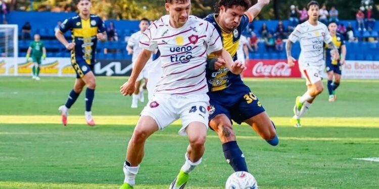 ¡Duelo al rojo vivo en Itauguá! Cerro Porteño y Trinidense se juegan el todo por el todo en un choque directo por la cima