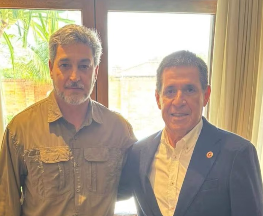 Sorprendente: Cartes y Mario Abdo se reúnen en plena tensión interna del Partido Colorado