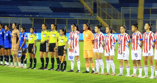 Paraguay goleó a El Salvador con una gran exhibición ofensiva de la Albirroja femenina