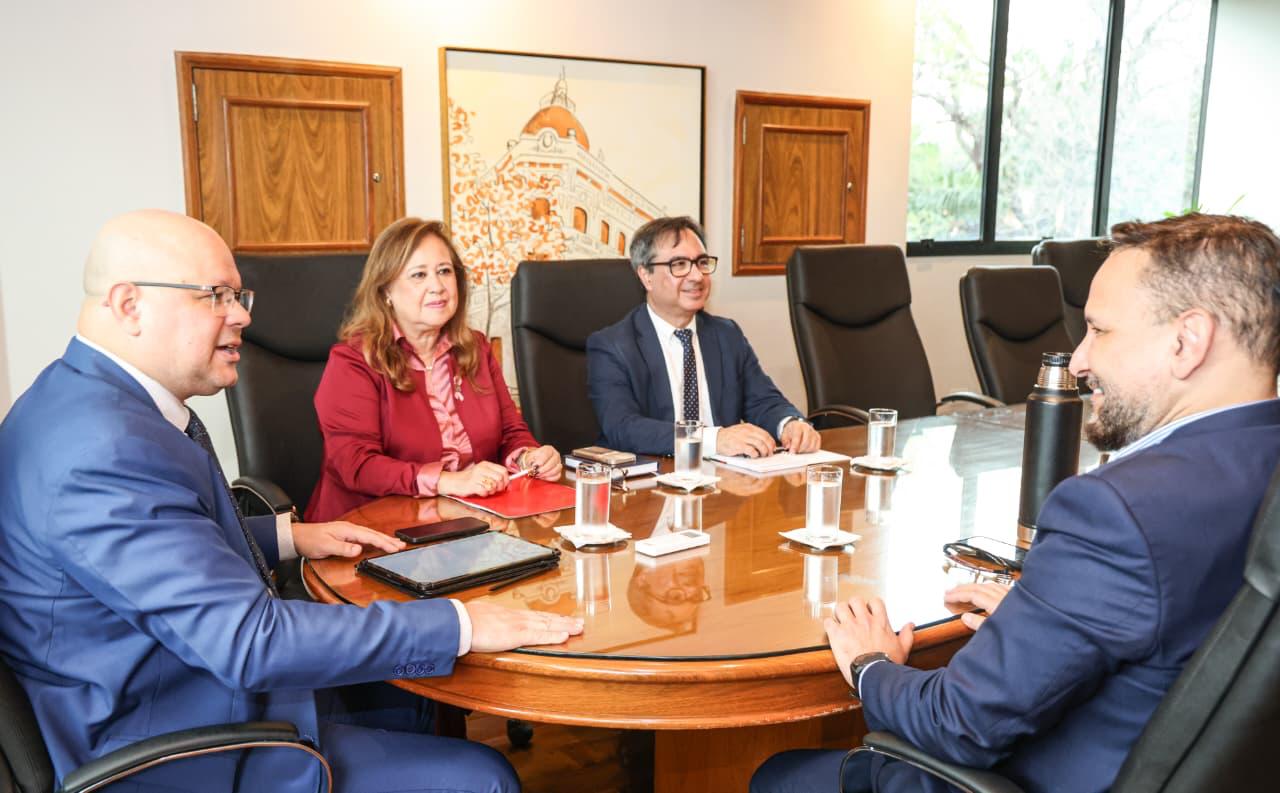 IPS vuelve a poner sobre la mesa la deuda histórica del Estado que rondaría los US$ 500 millones