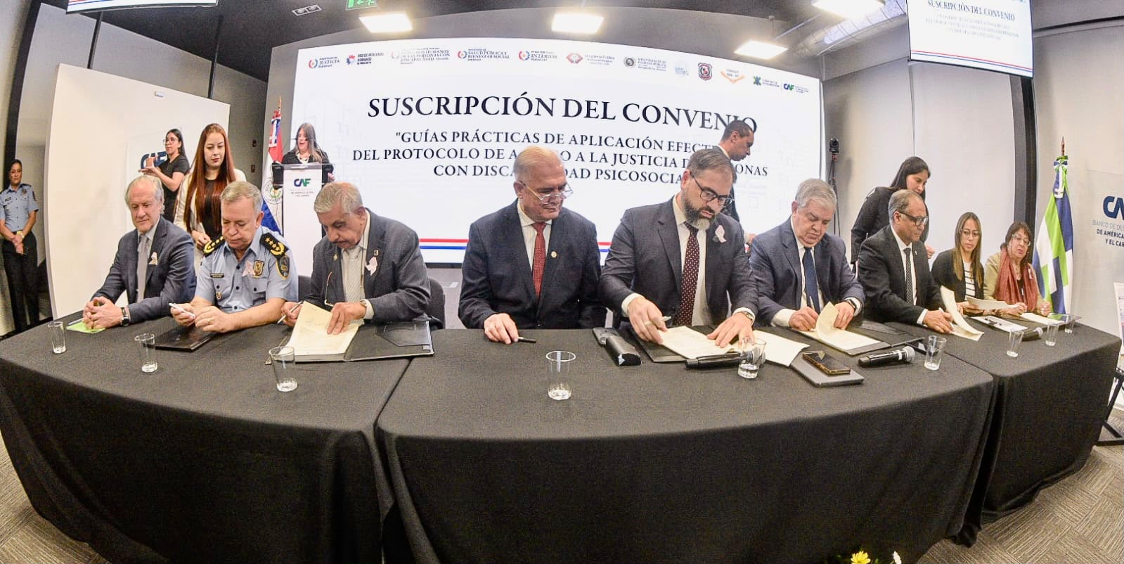 Estado acuerda acciones para mejorar el acceso a la justicia de personas con “discapacidad psicosocial”