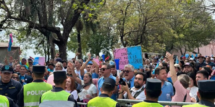 «El pueblo paraguayo no quiere ideología de género», aseveró la Dra. Valeria Insfrán