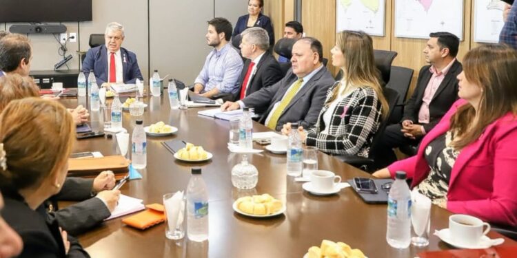 Estado instala mesa técnica para coordinar la prevención y respuesta ante la violencia intrafamiliar Estado instala mesa técnica para coordinar la prevención y respuesta ante la violencia intrafamiliar