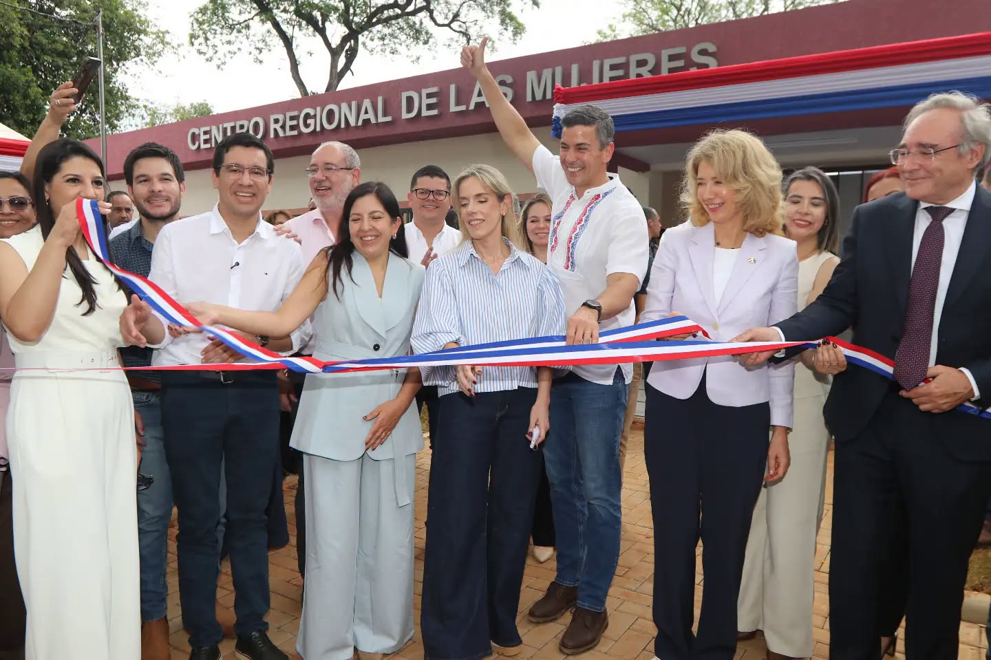 Inauguran en Ciudad del Este un modelo integral para la protección de mujeres víctimas de violencia Inauguran en Ciudad del Este un modelo integral para la protección de mujeres víctimas de violencia