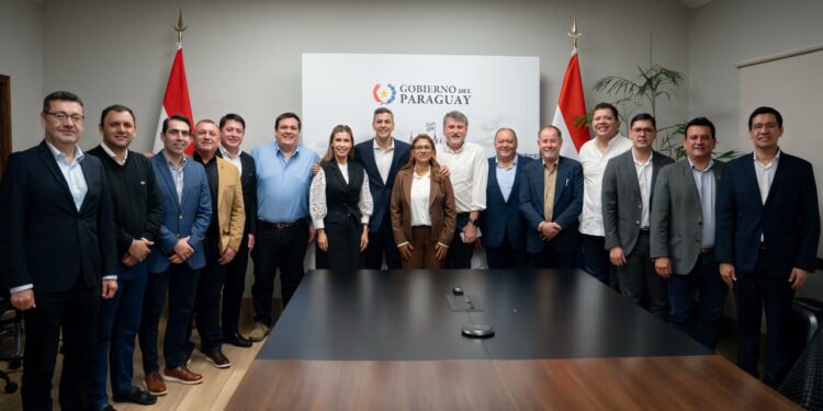 Crisis en Honor Colorado: Alliana conserva respaldo territorial y abriría la puerta a una nueva alianza colorada