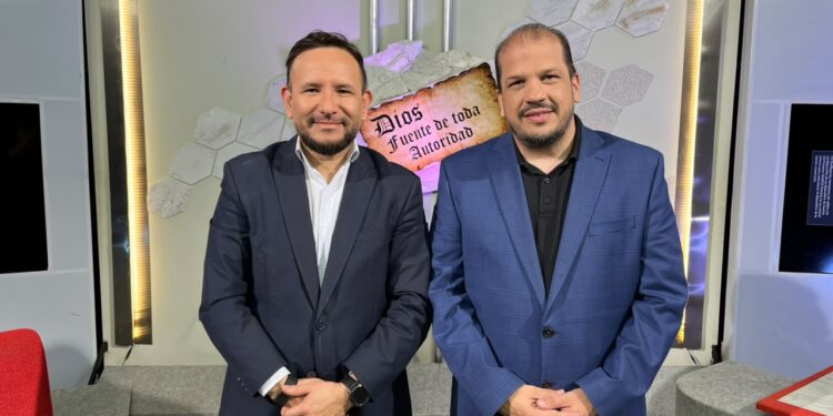 Luis León defiende la calidad del IPS: “Tengo absoluta confianza en que voy a estar en las mejores manos del país” Luis León defiende la calidad del IPS: “Tengo absoluta confianza en que voy a estar en las mejores manos del país”
