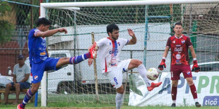 ¡Infarto en San Lorenzo, remontada agónica y golpe letal en la Primera B! 1° de Marzo tumba a Iteño en una jornada para el infarto ¡Infarto en San Lorenzo, remontada agónica y golpe letal en la Primera B! 1° de Marzo tumba a Iteño en una jornada para el infarto