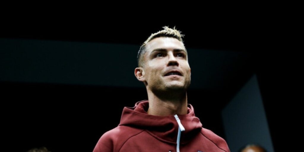 ¡Ruptura total en la Selección, portazo histórico y escándalo internacional! Cristiano Ronaldo abandona la concentración tras el ninguneo de Jorge Jesus ¡Ruptura total en la Selección, portazo histórico y escándalo internacional! Cristiano Ronaldo abandona la concentración tras el ninguneo de Jorge Jesus