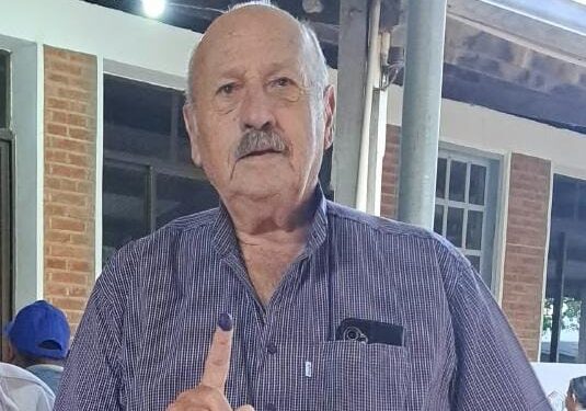 Ernst Giesbrecht arrasa en Loma Plata y consigue un nuevo periodo como intendente Ernst Giesbrecht arrasa en Loma Plata y consigue un nuevo periodo como intendente