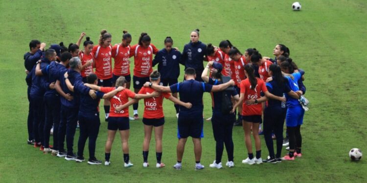 Prueba de fuego en la capital salvadoreña: la Albirroja Femenina pone a prueba el proceso de Herminio Barrios bajo máxima presión Prueba de fuego en la capital salvadoreña: la Albirroja Femenina pone a prueba el proceso de Herminio Barrios bajo máxima presión