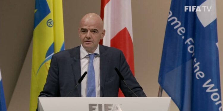 Guerra fría en Zúrich: Gianni Infantino resiste la rebelión en el Consejo de la FIFA, frena la embestida opositora y blinda su trono Guerra fría en Zúrich: Gianni Infantino resiste la rebelión en el Consejo de la FIFA, frena la embestida opositora y blinda su trono