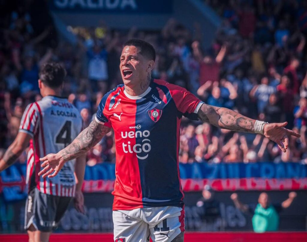 ¿Vuelve la figura desterrada a Barrio Obrero? Gustavo Costas expone a la directiva de Cerro Porteño tras el clamor de Juan Manuel Iturbe ¿Vuelve la figura desterrada a Barrio Obrero? Gustavo Costas expone a la directiva de Cerro Porteño tras el clamor de Juan Manuel Iturbe