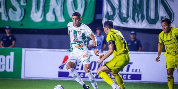 Duelo de alto voltaje en Campo Grande: Recoleta FC y Rubio Ñu abren una jornada candente en el Ricardo Gregor con la urgencia de sumar de a tres Duelo de alto voltaje en Campo Grande: Recoleta FC y Rubio Ñu abren una jornada candente en el Ricardo Gregor con la urgencia de sumar de a tres