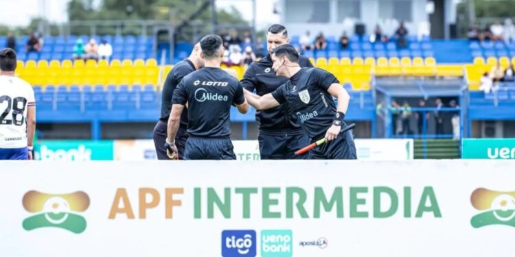 Bajo la lupa del VAR y el arbitraje: La APF destapa las autoridades para el dramático penúltimo capítulo de la Intermedia