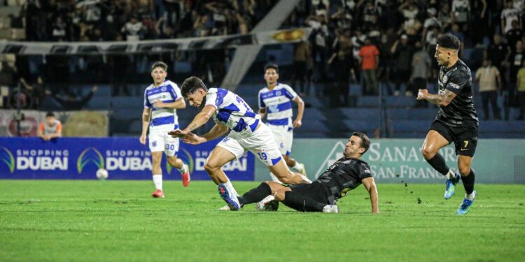 Citas con el destino en el Defensores: Olimpia y el puntero Sportivo 2 de Mayo chocan en una batalla implacable donde la cima del Clausura está en juego Citas con el destino en el Defensores: Olimpia y el puntero Sportivo 2 de Mayo chocan en una batalla implacable donde la cima del Clausura está en juego