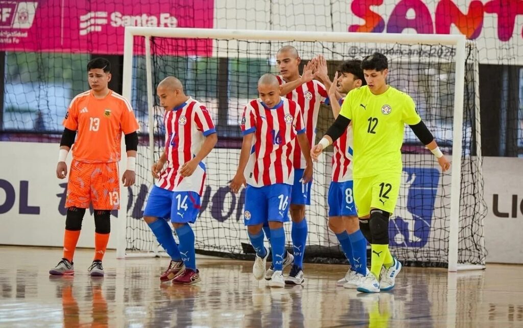 Triunfo juvenil heroico y tropiezo de la mayor: Paraguay vence a Argentina pero tropieza en el cierre y queda en el podio de la Liga Evolución de Futsal
