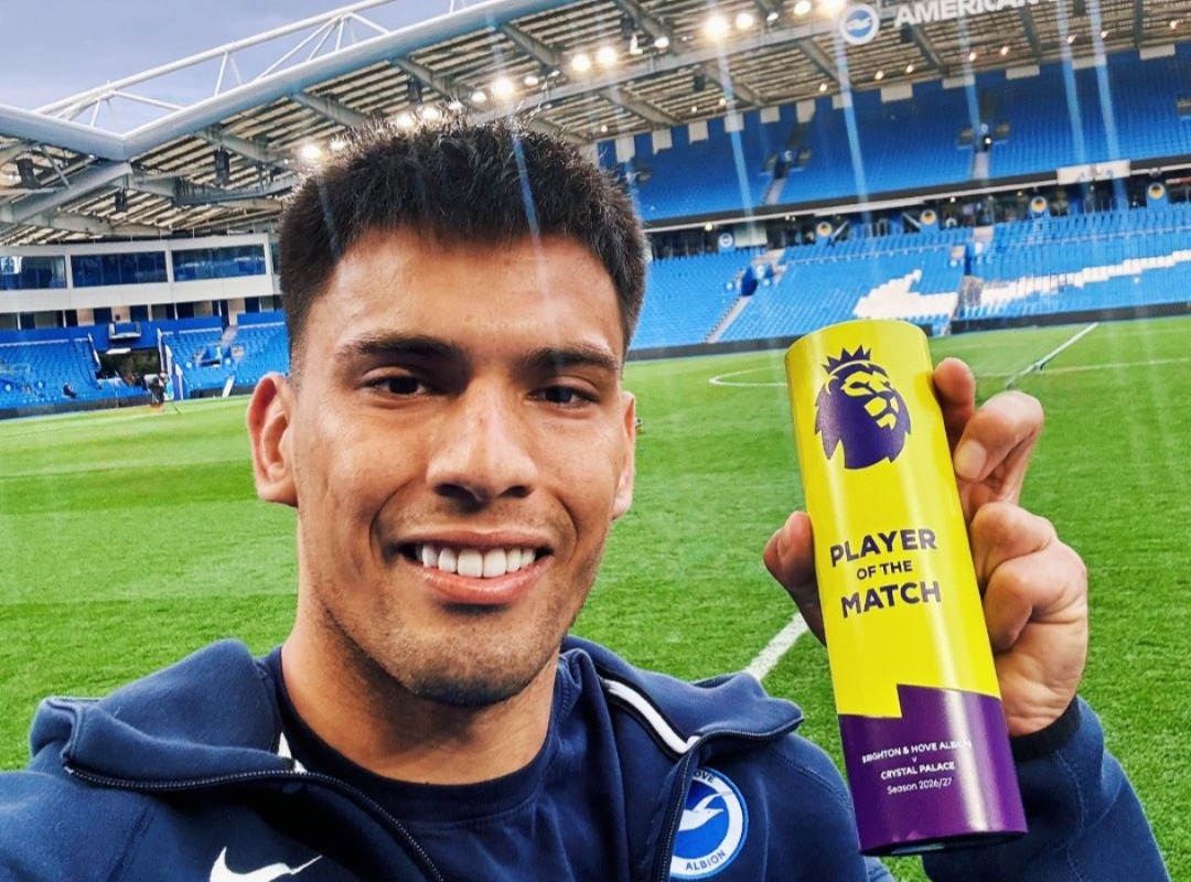 Golazo histórico de otro planeta: Diego Gómez desata la locura en la Premier League y la organización le rinde tributo a su obra de arte desde 51 metros Golazo histórico de otro planeta: Diego Gómez desata la locura en la Premier League y la organización le rinde tributo a su obra de arte desde 51 metros