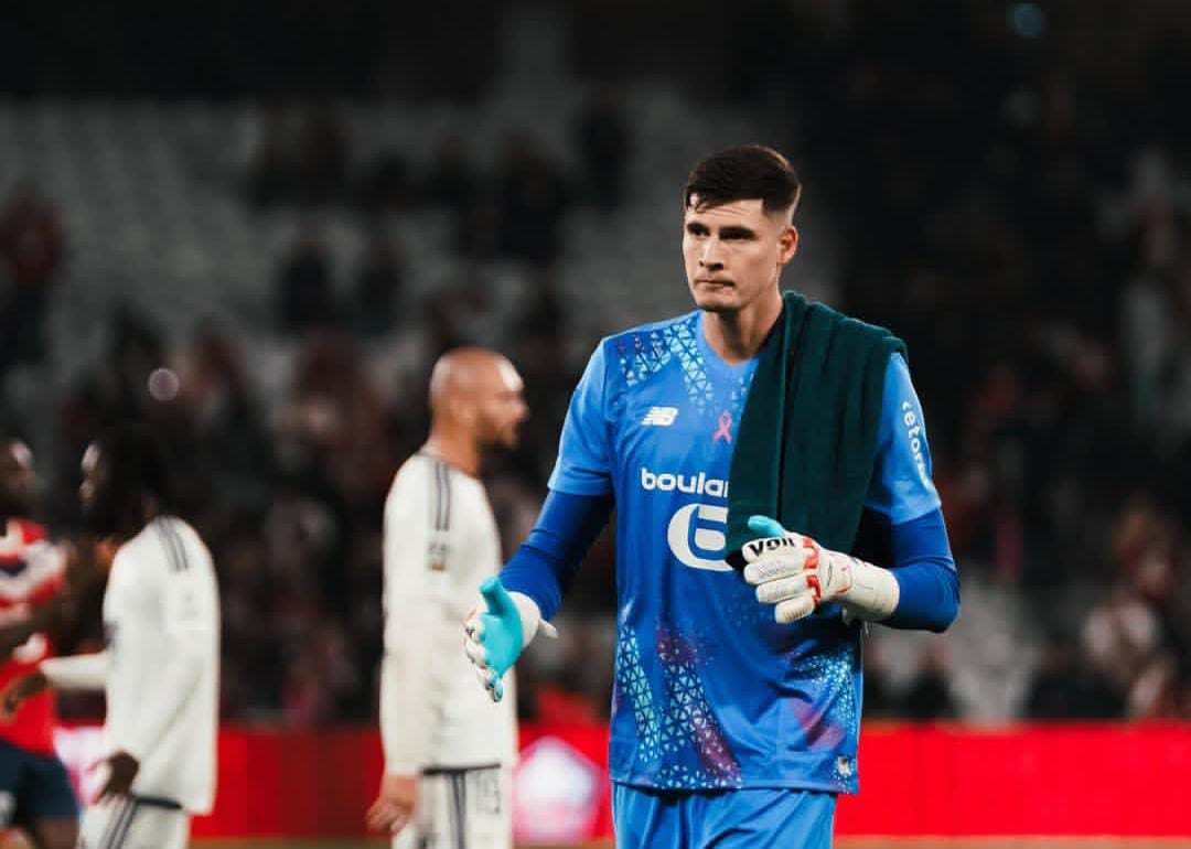 Debut soñado en Europa y emoción en las gradas: Orlando Gill se estrena en el Lille de Francia con salvada clave y un emotivo mensaje Debut soñado en Europa y emoción en las gradas: Orlando Gill se estrena en el Lille de Francia con salvada clave y un emotivo mensaje