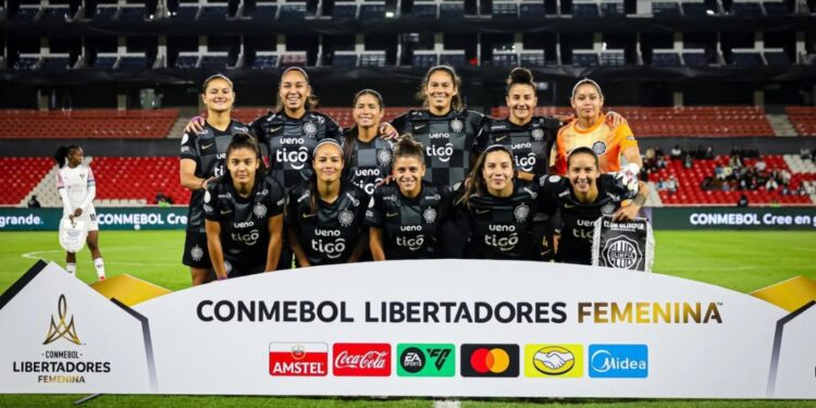 Agonía, heroísmo y festejo franjeado en la altura: Olimpia tumba a Liga de Quito sobre la hora y va por la hazaña en la Libertadores Femenina Agonía, heroísmo y festejo franjeado en la altura: Olimpia tumba a Liga de Quito sobre la hora y va por la hazaña en la Libertadores Femenina