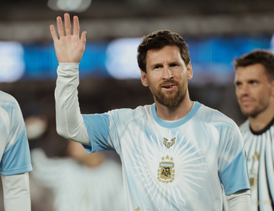 Se acaba la hegemonía y estalla la incertidumbre en Londres: el Balón de Oro 2026 busca dueño entre acusaciones, ego y ausencias de peso Se acaba la hegemonía y estalla la incertidumbre en Londres: el Balón de Oro 2026 busca dueño entre acusaciones, ego y ausencias de peso