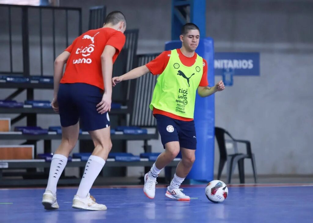 Maletas listas y la presión al límite: la Albirroja Sub 17 despega rumbo a Senegal con el desafío de sobrevivir en la cita olímpica
