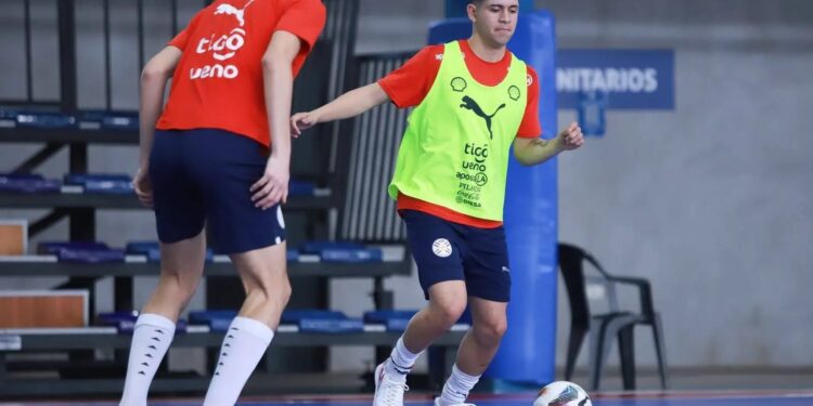 Maletas listas y la presión al límite: la Albirroja Sub 17 despega rumbo a Senegal con el desafío de sobrevivir en la cita olímpica Maletas listas y la presión al límite: la Albirroja Sub 17 despega rumbo a Senegal con el desafío de sobrevivir en la cita olímpica