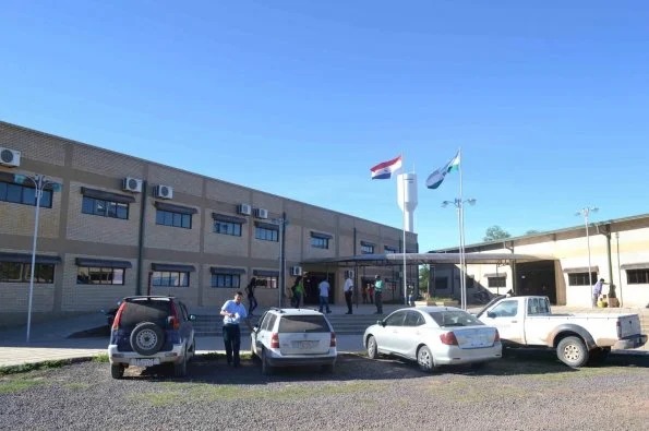 Becas en Boquerón: Junta Departamental admite que el sistema puede agilizarse y plantea revisar el mecanismo de distribución Becas en Boquerón: Junta Departamental admite que el sistema puede agilizarse y plantea revisar el mecanismo de distribución